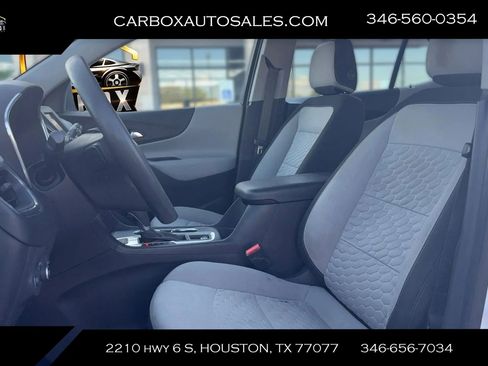 Used 2021 Chevrolet Equinox LS image 10