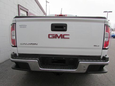 Used 2016 GMC Canyon SLT w/ Driver Alert Package image 3