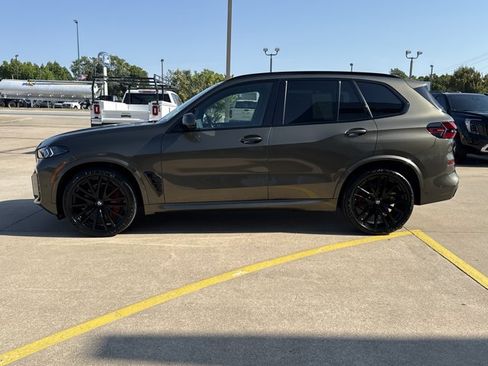 Used 2024 BMW X5 xDrive40i w/ M Sport Package AWD/4WD image 13