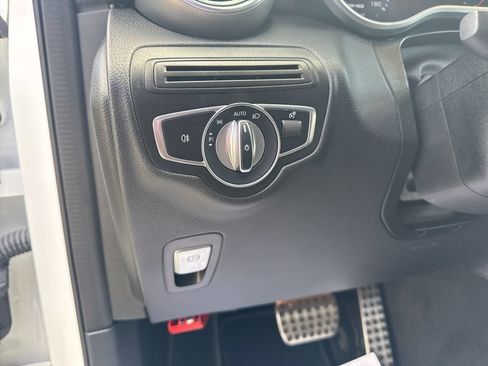 Used 2021 Mercedes-Benz GLC 43 AMG 4MATIC image 39