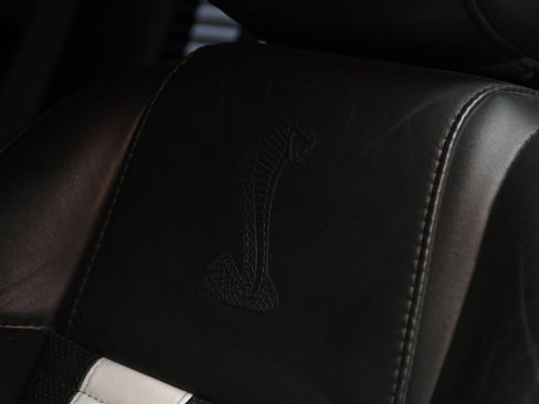 Used 2011 Ford Mustang Shelby GT500 w/ SVT Performance Pkg image 22