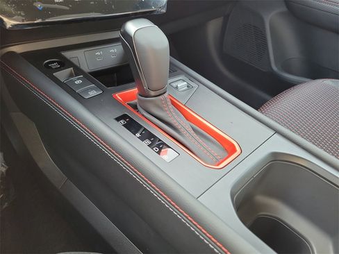 New 2026 Nissan Kicks SR w/ Illumination Package image 11