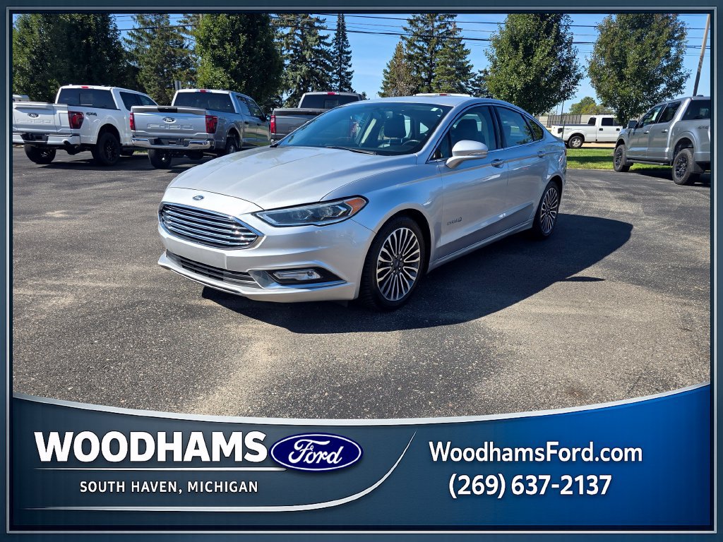 Used 2018 Ford Fusion Titanium FWD image 1