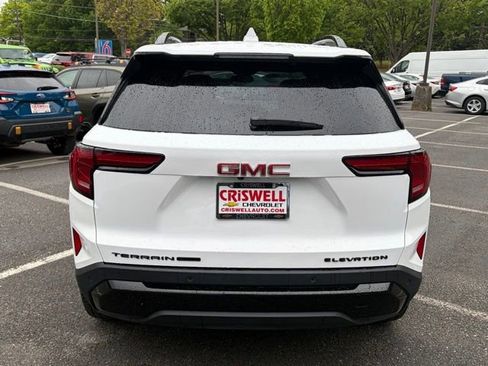 Used 2026 GMC Terrain Elevation w/ Elevation Premium Package AWD/4WD image 6