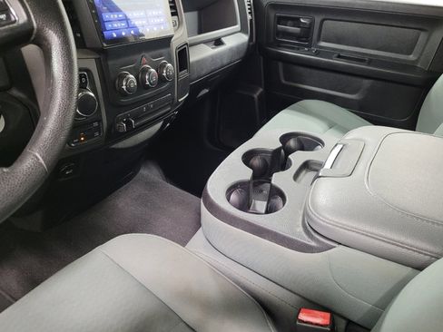 Used 2017 RAM 1500 Express w/ Express Value Package AWD/4WD image 26