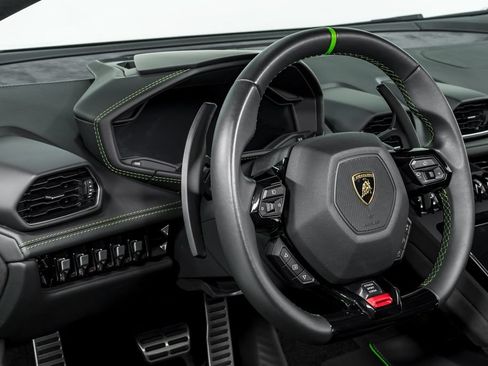 Used 2024 Lamborghini Huracan Tecnica RWD image 13