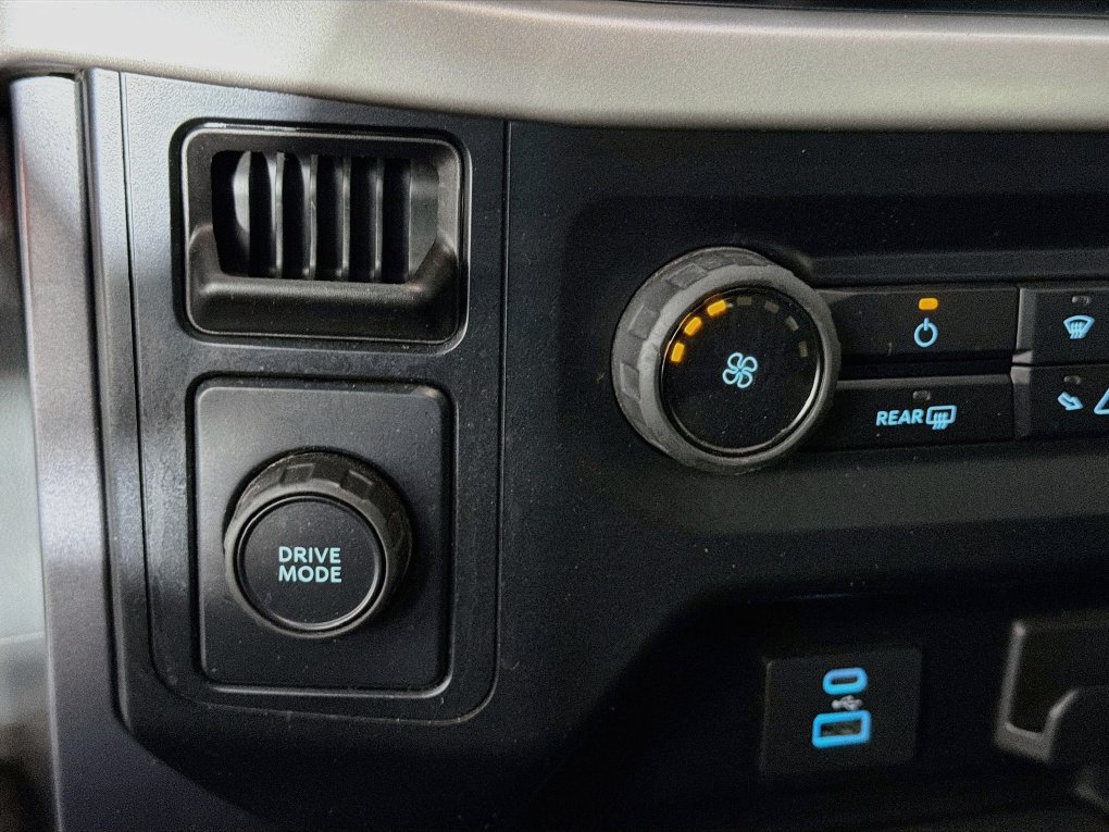 Used 2023 Ford F150 XLT RWD image 22