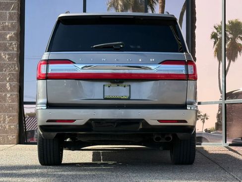 Used 2019 Lincoln Navigator L Reserve AWD/4WD image 10