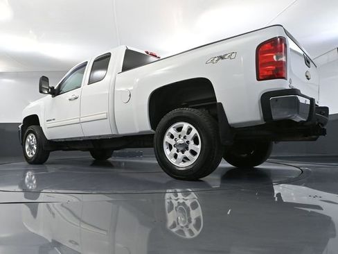 Used 2013 Chevrolet Silverado 2500 LTZ w/ LTZ Plus Package image 51
