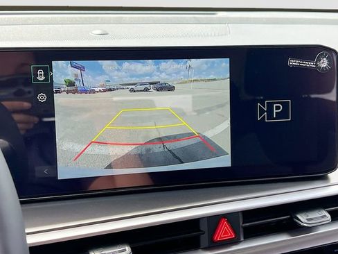 New 2026 Kia Sorento LX image 13