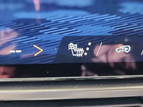 New 2026 Chevrolet Equinox EV LT w/ Comfort Package image 24