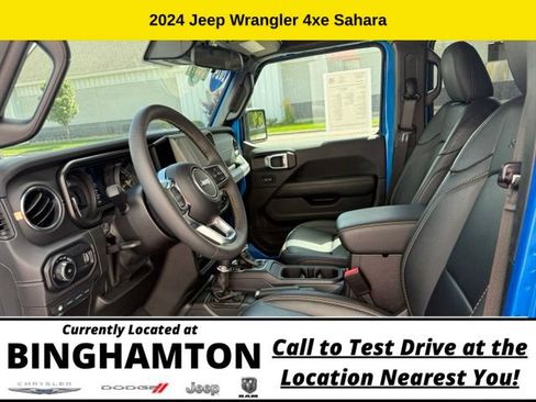 Used 2024 Jeep Wrangler Unlimited Sahara w/ Safety Group AWD/4WD image 13