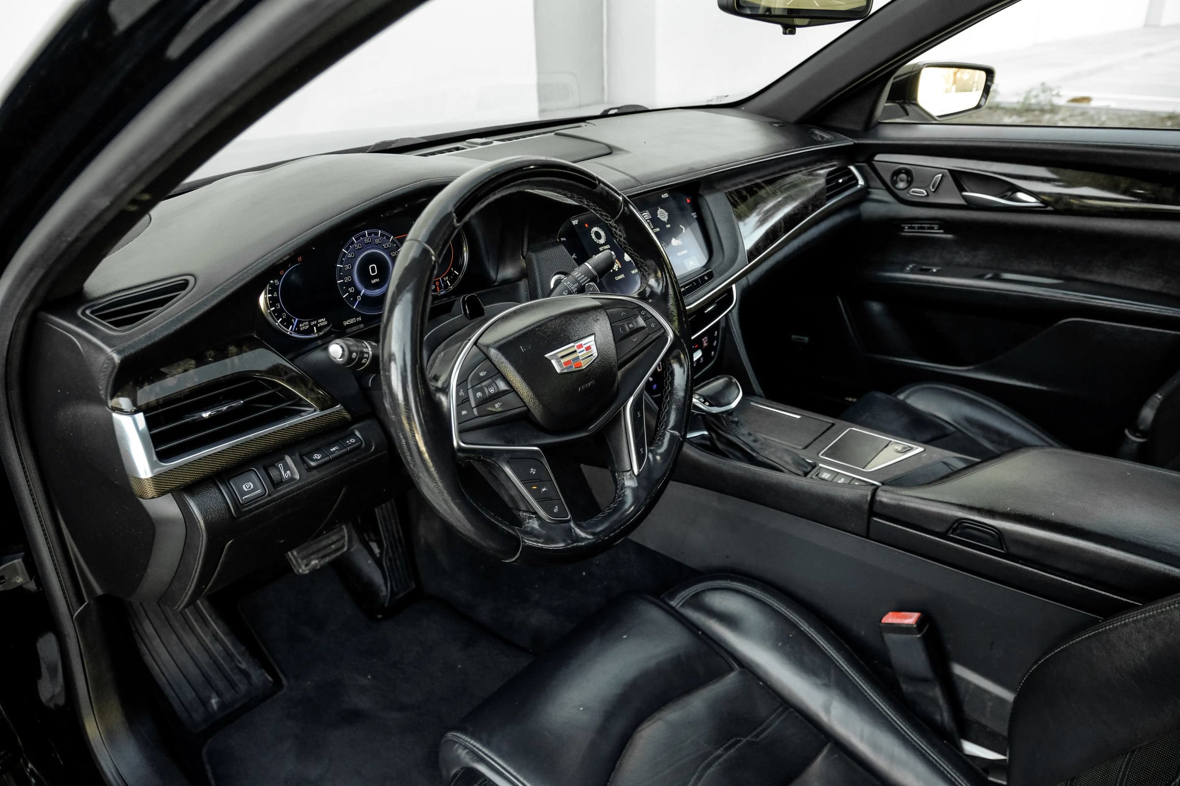 Used 2018 Cadillac CT6 Premium Luxury w/ Super Cruise Package AWD/4WD image 3