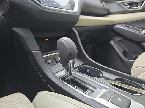 Used 2024 Subaru Ascent Limited w/ Technology Package image 31