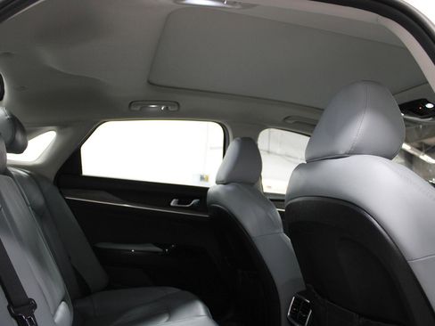 Used 2023 Kia K5 EX image 23