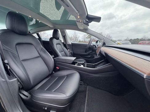 Used 2018 Tesla Model 3 Long Range image 31