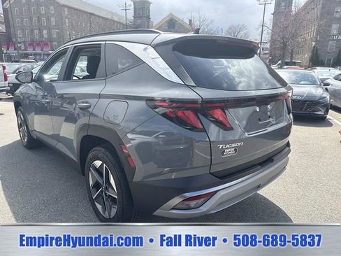 Used 2025 Hyundai Tucson SEL AWD/4WD image 9