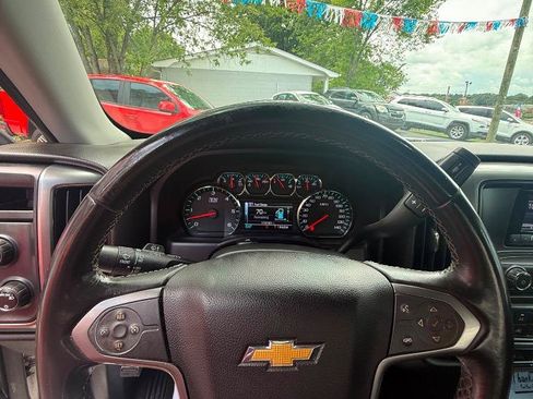 Used 2015 Chevrolet Silverado 1500 LT AWD/4WD image 19