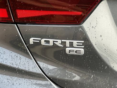 Certified 2024 Kia Forte LX image 21