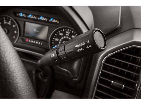 Used 2015 Ford F150 XLT AWD/4WD image 15
