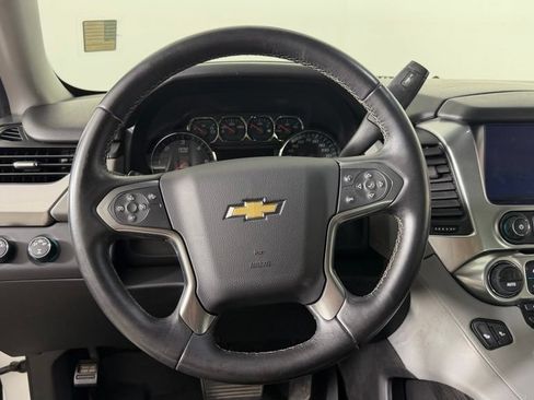 Used 2016 Chevrolet Suburban LT AWD/4WD image 16