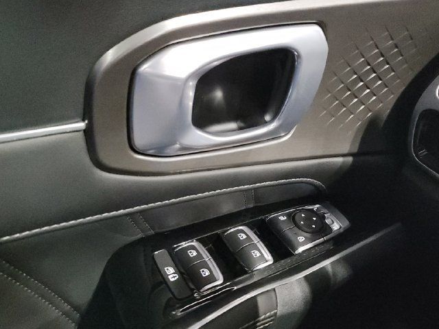 Used 2022 Kia Sorento SX AWD/4WD image 25