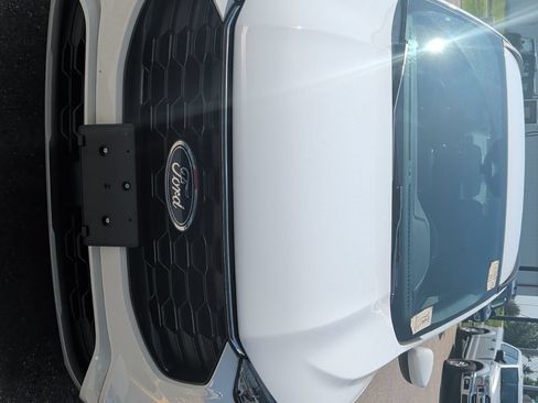 Used 2023 Ford Escape ST-Line Select AWD/4WD image 8