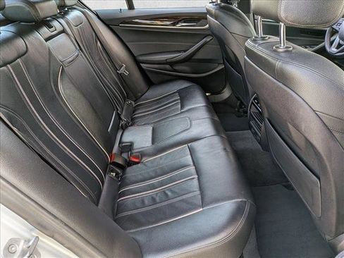 Used 2019 BMW 530i xDrive w/ Convenience Package AWD/4WD image 21