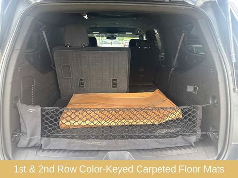 Used 2021 Chevrolet Suburban LS RWD image 13