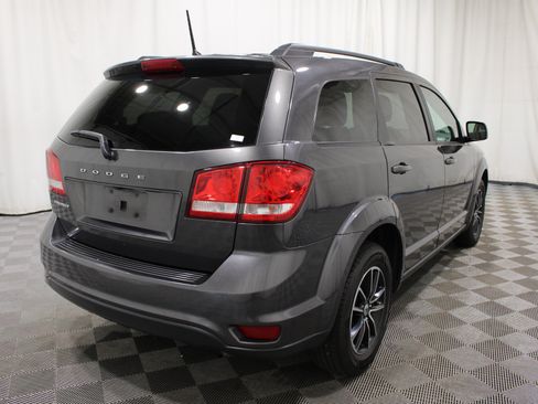Used 2019 Dodge Journey SE w/ Blacktop Package FWD image 27