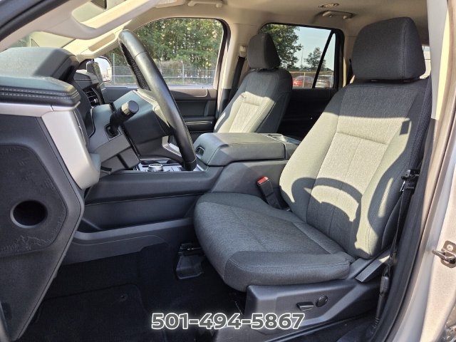 Used 2024 Ford Expedition Max XLT RWD image 9