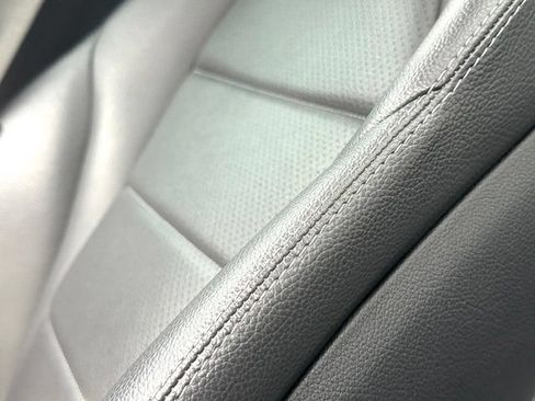 Certified 2020 Mercedes-Benz GLC 300 4MATIC image 29