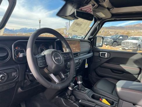 New 2026 Jeep Wrangler Unlimited Rubicon image 12