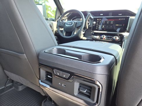 New 2026 GMC Sierra 2500 AT4 w/ AT4 Premium Plus Package AWD/4WD image 26