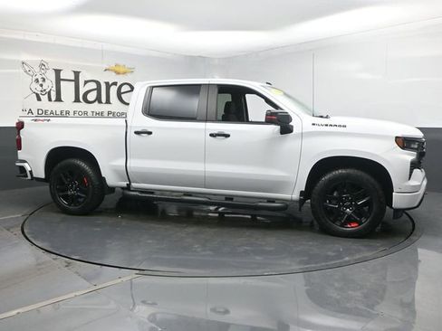 Used 2024 Chevrolet Silverado 1500 RST w/ Redline Edition AWD/4WD image 1