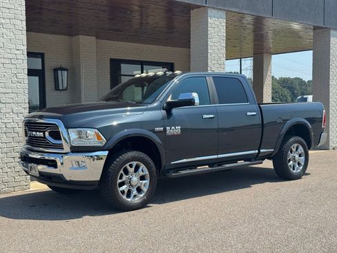 Used 2018 RAM 2500 Limited image 4