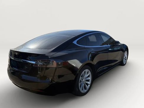 Used 2017 Tesla Model S 75 image 6