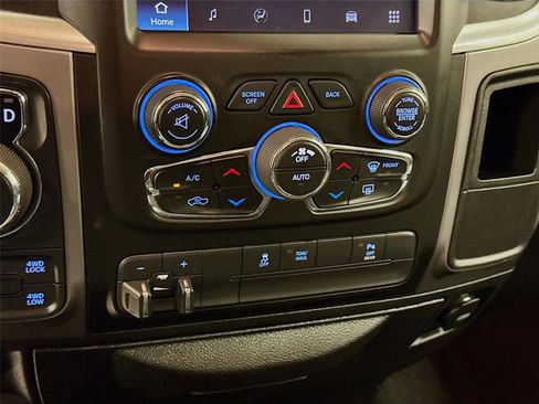 Used 2022 RAM 1500 Classic SLT w/ Electronics Group image 15