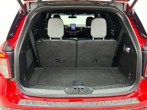 Used 2020 Ford Explorer ST w/ ST High-Performance Pack AWD/4WD image 23