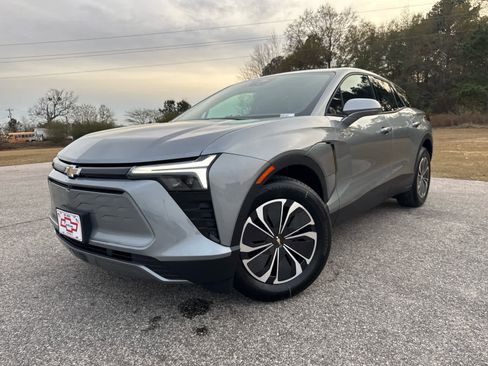 New 2026 Chevrolet Blazer EV LT image 2