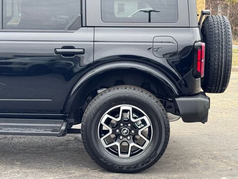 New 2025 Ford Bronco Outer Banks image 42