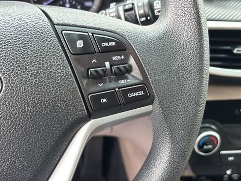 Used 2019 Hyundai Tucson SEL AWD/4WD image 14