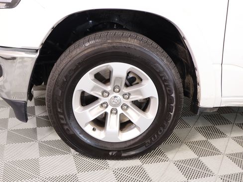 Used 2022 RAM 1500 Laramie AWD/4WD image 17