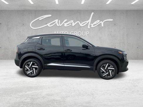 New 2026 Nissan Kicks SV w/ SV Premium Package image 17