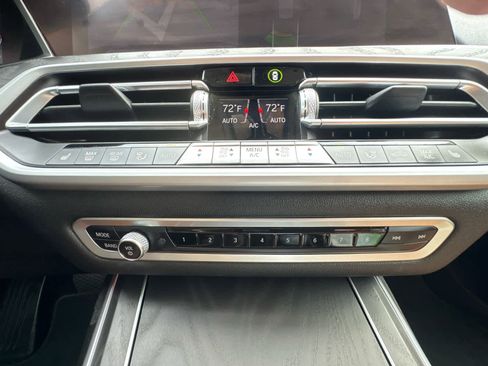 Used 2022 BMW X7 xDrive40i image 26
