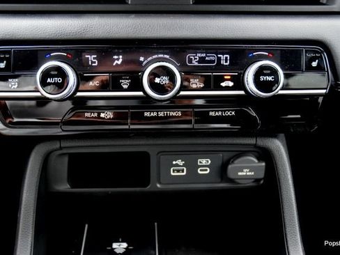 Certified 2025 Honda Pilot EX-L image 22