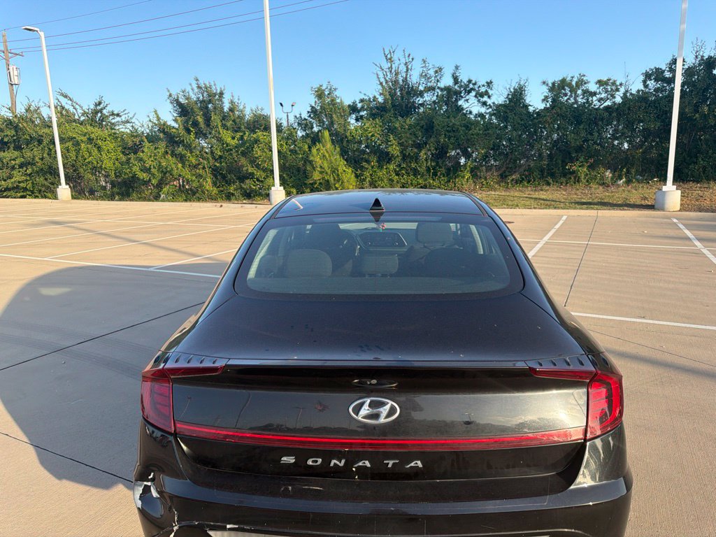 Used 2022 Hyundai Sonata SEL FWD image 3
