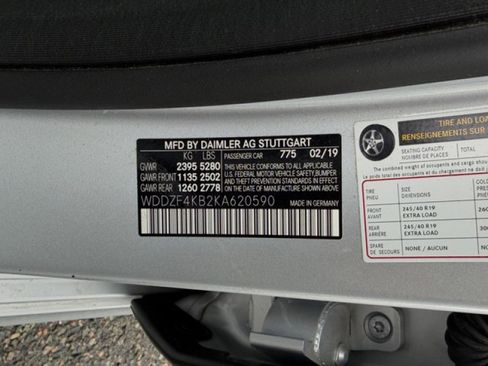 Used 2019 Mercedes-Benz E 300 4MATIC image 23