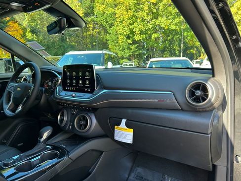 New 2025 Chevrolet Blazer Premier w/ Driver Confidence II Package image 26