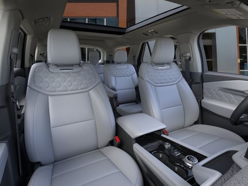 New 2026 Ford Explorer Platinum AWD/4WD image 10